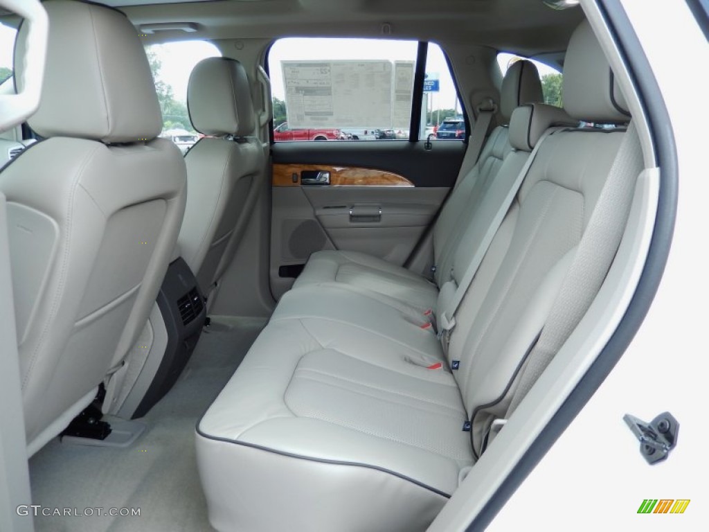 2013 Lincoln MKX FWD Interior Color Photos