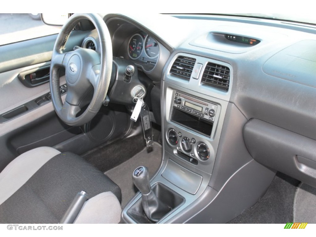 2007 Impreza WRX Sedan - Crystal Gray Metallic / Anthracite Black photo #15