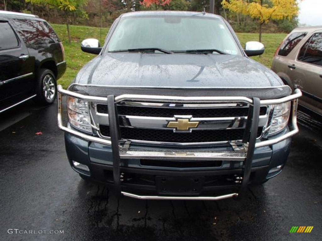 2009 Silverado 1500 LTZ Extended Cab 4x4 - Blue Granite Metallic / Ebony photo #2
