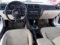 Candy White - Jetta SE Sedan Photo No. 13