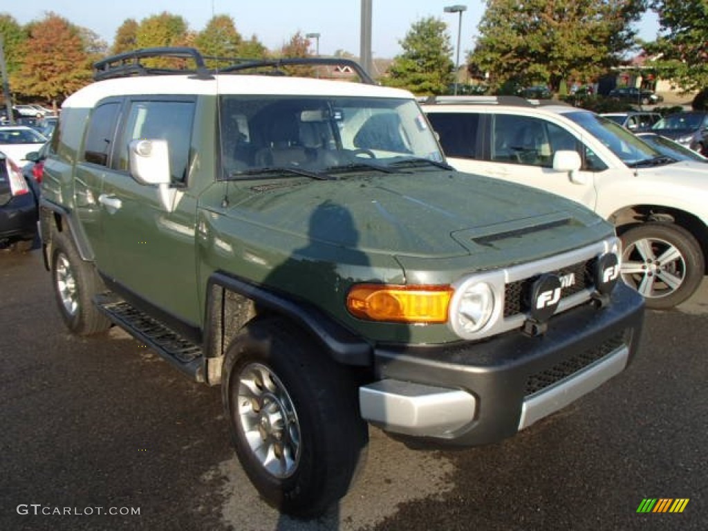 2011 FJ Cruiser 4WD - Army Green / Dark Charcoal photo #1