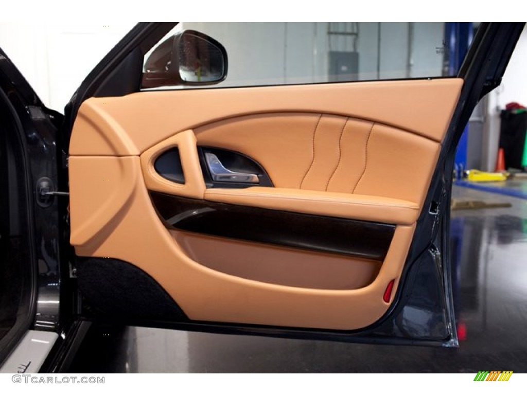 2010 Maserati Quattroporte Sport GT S Cuoio Door Panel Photo #87127365