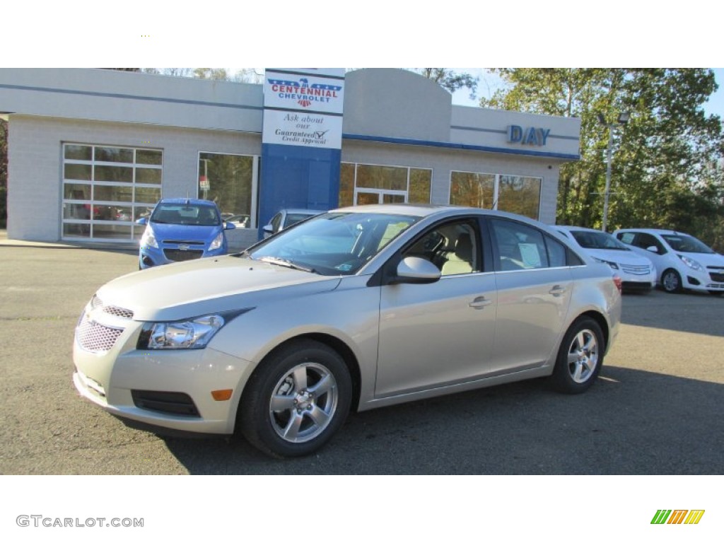 2014 Cruze LT - Champagne Silver Metallic / Medium Titanium photo #1