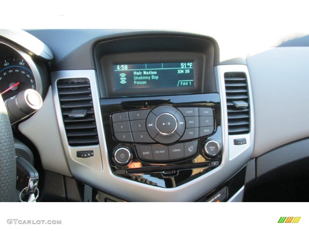 2014 Cruze LS - Red Hot / Jet Black/Medium Titanium photo #14