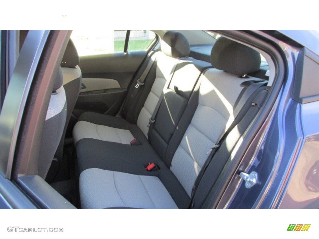 2014 Cruze LS - Atlantis Blue Metallic / Jet Black/Medium Titanium photo #11