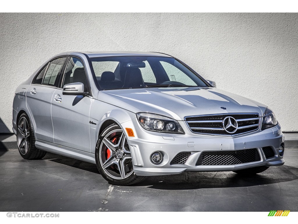 2010 Mercedes-Benz C 63 AMG Exterior Photos