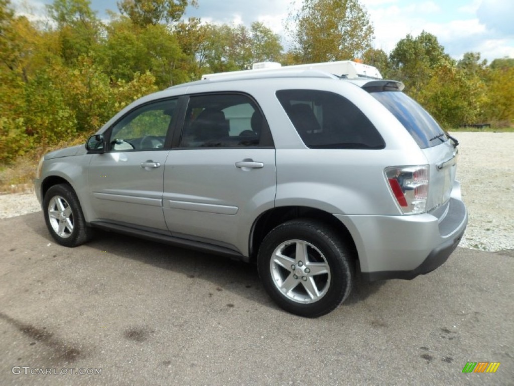 2005 Equinox LT AWD - Galaxy Silver Metallic / Light Gray photo #5