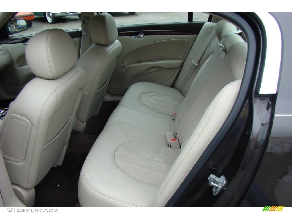 2008 Buick Lucerne Super Rear Seat Photo #87133047