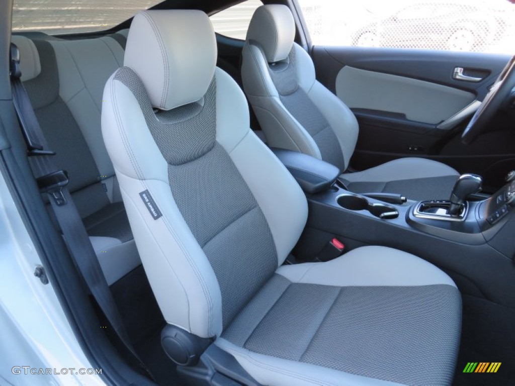 2013 Genesis Coupe 2.0T Premium - Circuit Silver / Gray Leather/Gray Cloth photo #24