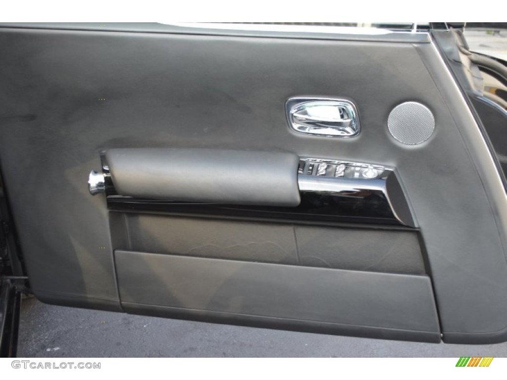 2010 Rolls-Royce Phantom Drophead Coupe Door Panel Photos