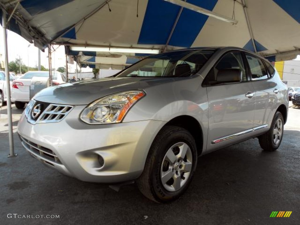 2011 Rogue S AWD - Silver Ice Metallic / Black photo #3