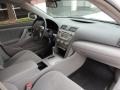 Super White - Camry LE Photo No. 6