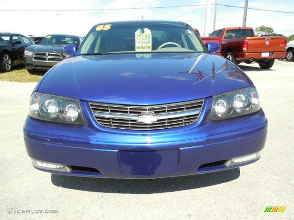 2005 Impala LS - Laser Blue Metallic / Medium Gray photo #13