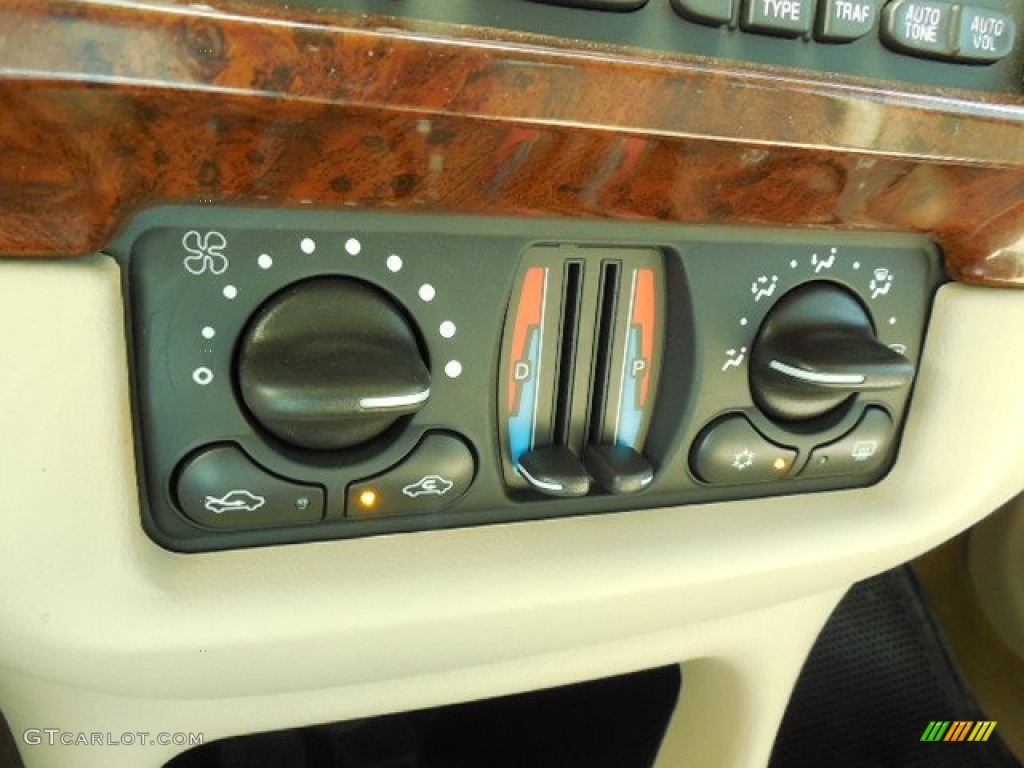 2005 Impala LS - Laser Blue Metallic / Medium Gray photo #20