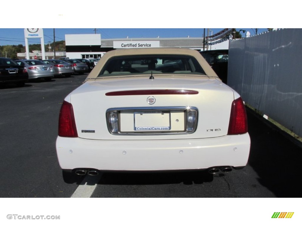 2005 DeVille DHS - White Lightning / Cashmere photo #5