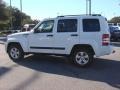 Stone White - Liberty Sport 4x4 Photo No. 4