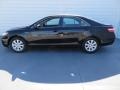 Black - Camry LE Photo No. 7