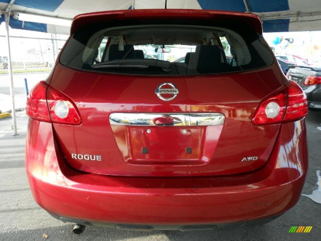 2011 Rogue S AWD Krom Edition - Cayenne Red / Gray photo #5