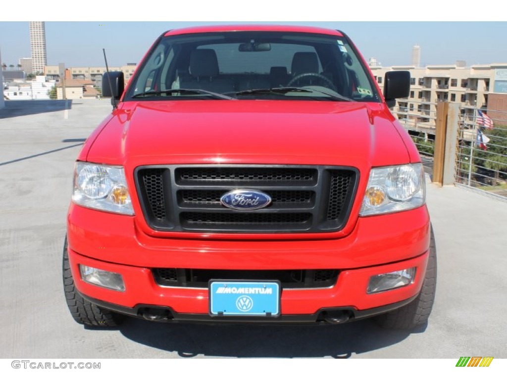 2005 F150 XLT SuperCab 4x4 - Bright Red / Medium Flint/Dark Flint Grey photo #2