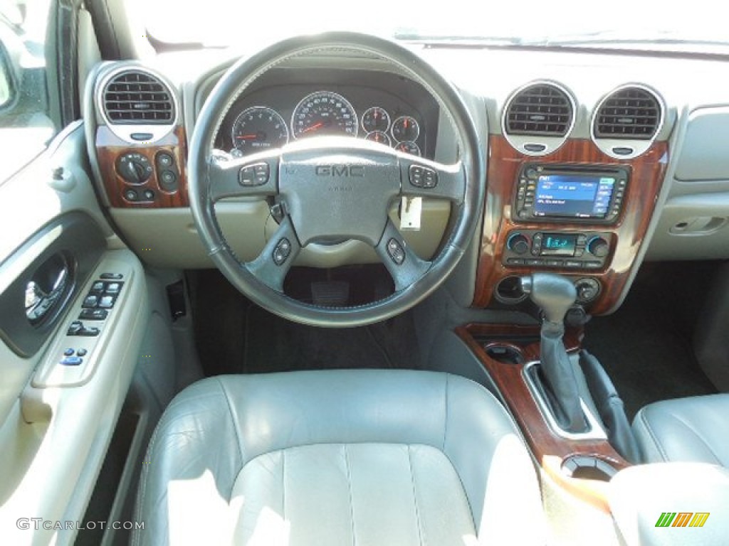 2004 Envoy SLT - Silver Green Metallic / Medium Pewter photo #6