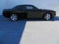 Pitch Black - Challenger SRT8 392 Photo No. 3