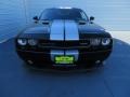 Pitch Black - Challenger SRT8 392 Photo No. 10