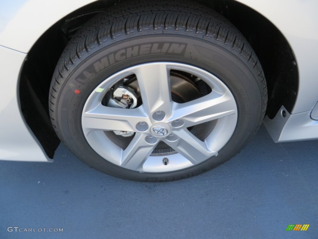 2014 Camry SE - Classic Silver Metallic / Black photo #12