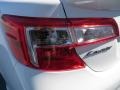 2014 Super White Toyota Camry SE  photo #12