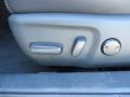 2014 Super White Toyota Camry SE  photo #25