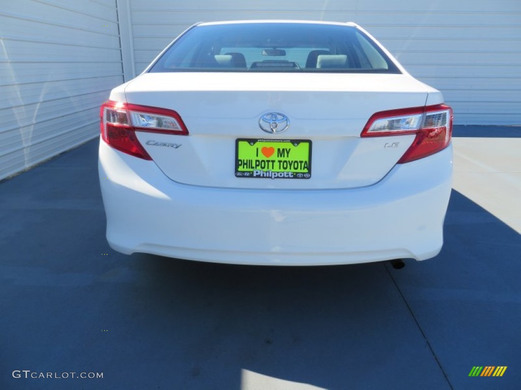 2014 Camry LE - Super White / Ash photo #5