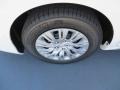 2014 Super White Toyota Camry LE  photo #10