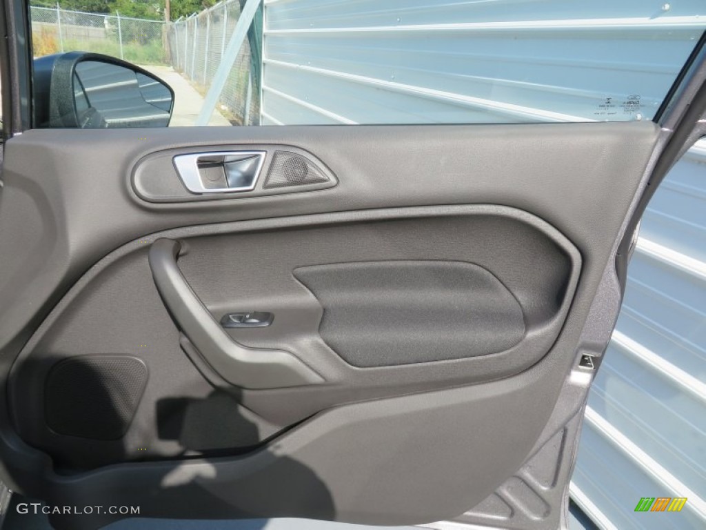 2014 Fiesta SE Hatchback - Storm Gray / Charcoal Black photo #18