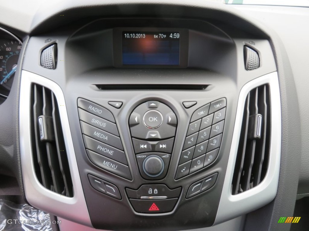 2014 Focus SE Hatchback - Sterling Gray / Charcoal Black photo #30