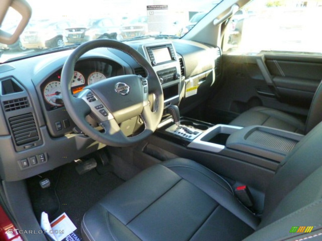 Pro-4X Charcoal Interior 2014 Nissan Titan Pro-4X King Cab 4x4 Photo #87167214