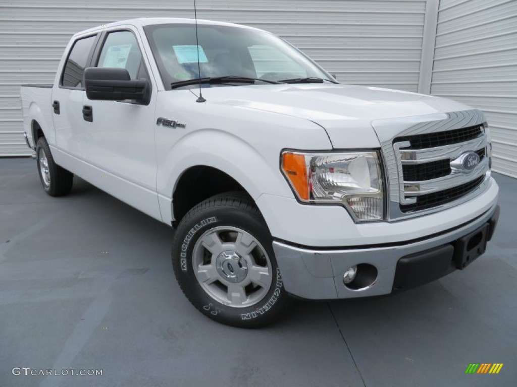 Oxford White 2013 Ford F150 XLT SuperCrew Exterior Photo #87171459
