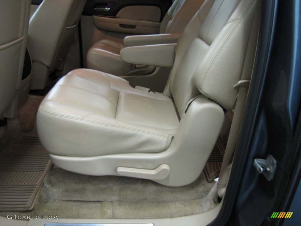 2008 Suburban 1500 LS 4x4 - Blue Granite Metallic / Light Cashmere/Ebony photo #8