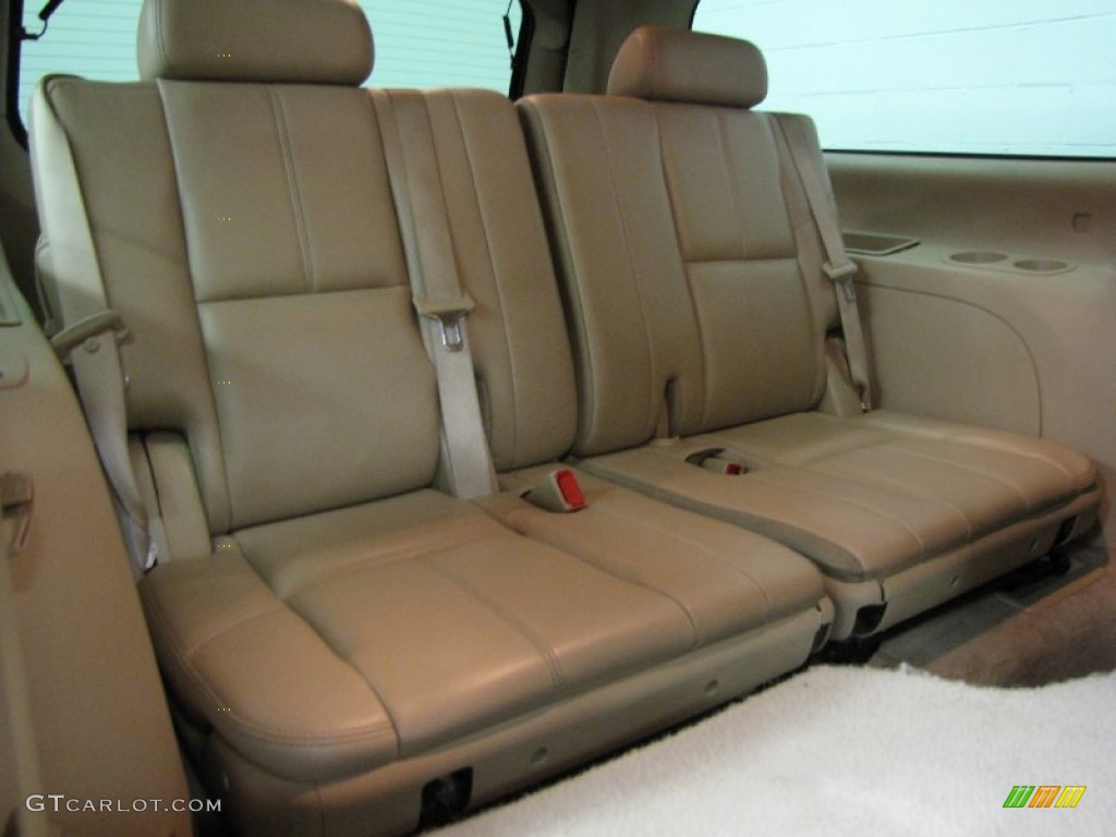 2008 Suburban 1500 LS 4x4 - Blue Granite Metallic / Light Cashmere/Ebony photo #10