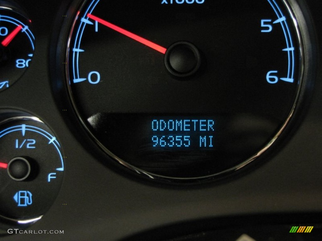 2008 Suburban 1500 LS 4x4 - Blue Granite Metallic / Light Cashmere/Ebony photo #24