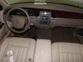 Silver Birch Metallic - Town Car Signature Photo No. 28