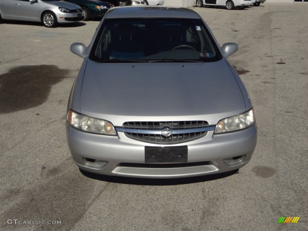 2000 Altima GXE - Platinum Metallic / Dusk Gray photo #11
