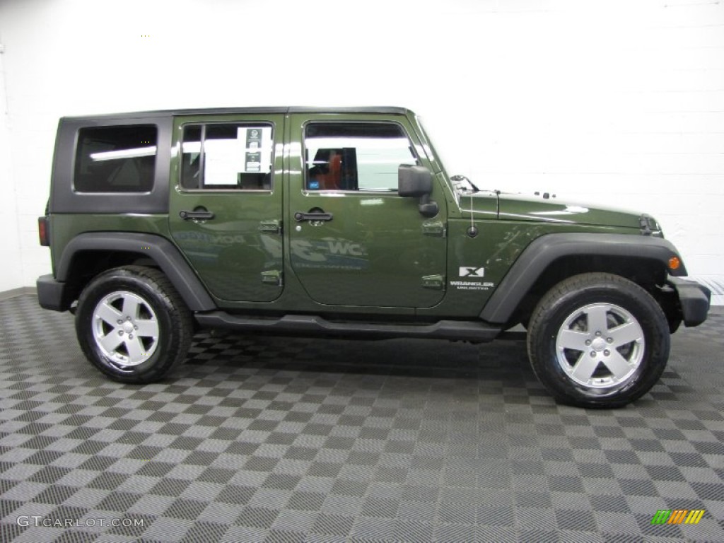 Jeep Green Metallic 2007 Jeep Wrangler Unlimited X 4x4 Exterior Photo #87178347