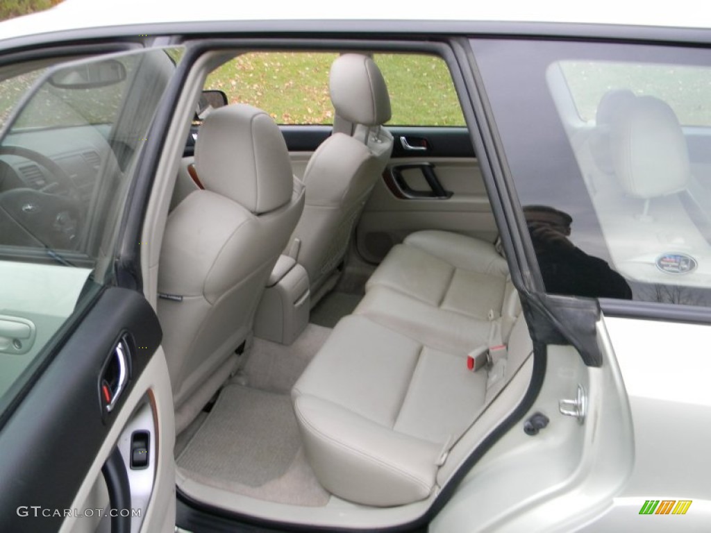 2006 Subaru Outback 2.5 XT Limited Wagon Rear Seat Photos
