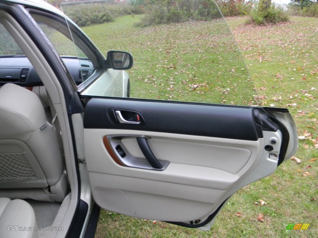 2006 Subaru Outback 2.5 XT Limited Wagon Taupe Door Panel Photo #87179703