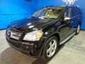 Obsidian Black Metallic - GL 450 4Matic Photo No. 3