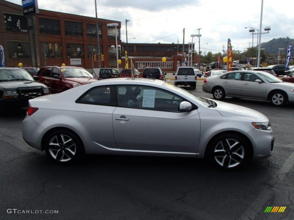 2010 Forte Koup SX - Bright Silver / Black Sport photo #1