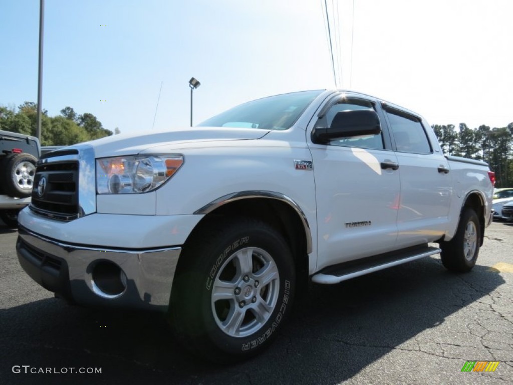 2010 Tundra SR5 CrewMax - Super White / Sand Beige photo #3