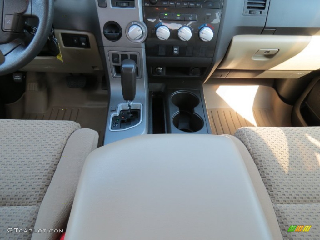 2010 Tundra SR5 CrewMax - Super White / Sand Beige photo #17