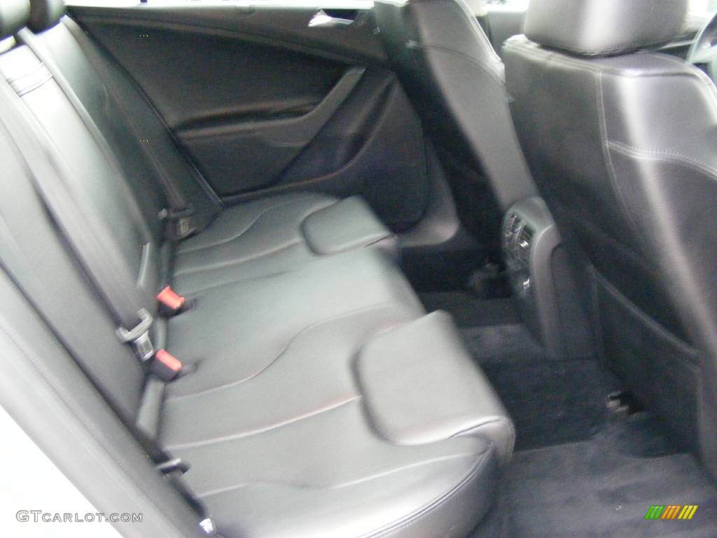 2008 Passat Komfort Sedan - Arctic Blue Silver / Black photo #11