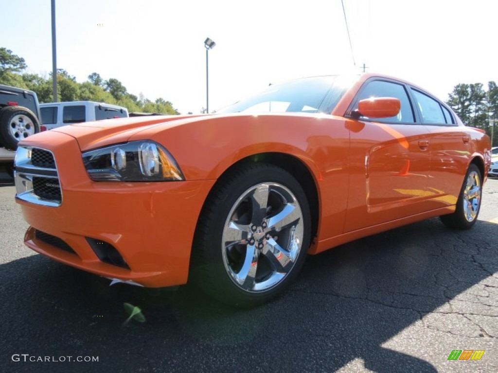 2014 Charger SXT - Header Orange / Black photo #3