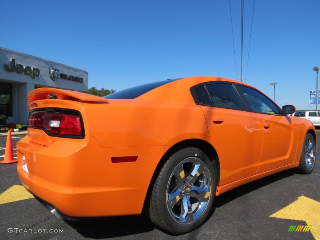 2014 Charger SXT - Header Orange / Black photo #7